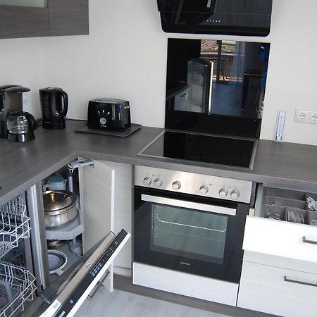 Ferienwohnung An Der Mosel, Romeo เซนไฮม์ ภายนอก รูปภาพ