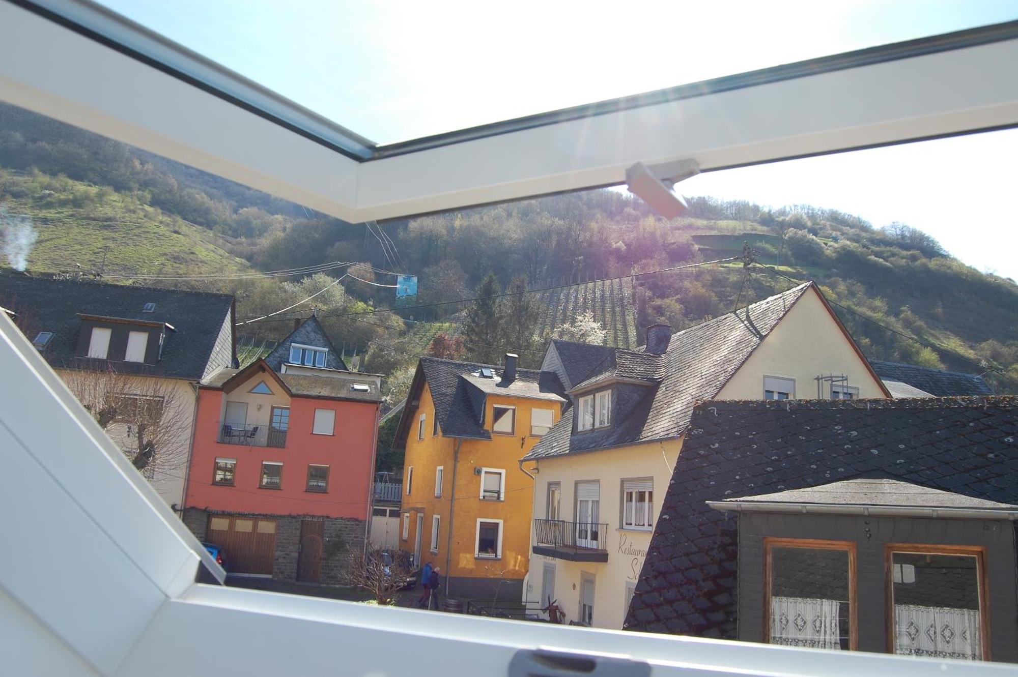 Ferienwohnung An Der Mosel, Romeo เซนไฮม์ ภายนอก รูปภาพ